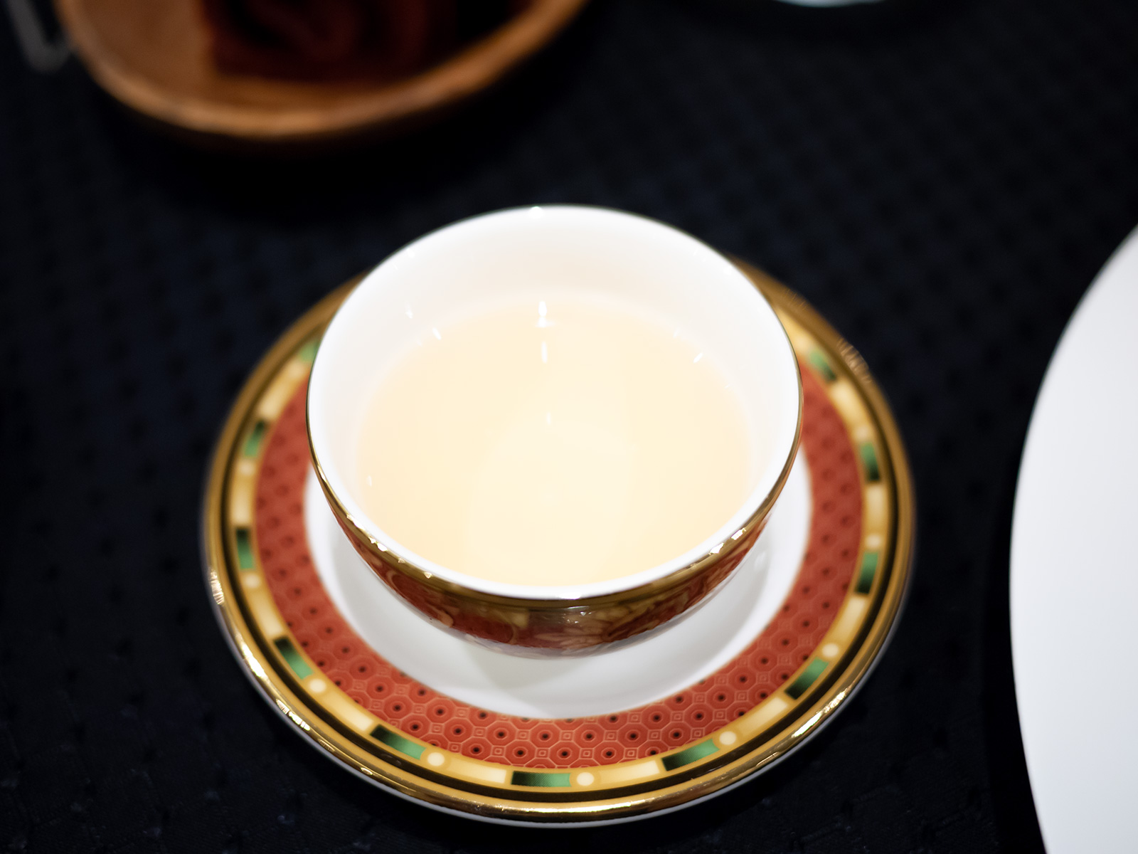 半発酵茶：鳳凰単叢蜜蘭香