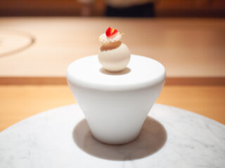 莓のボンボンショコラ