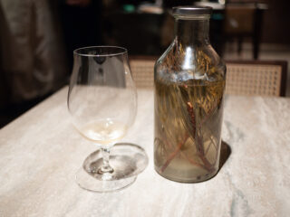 松、黒胡椒、レモングラス